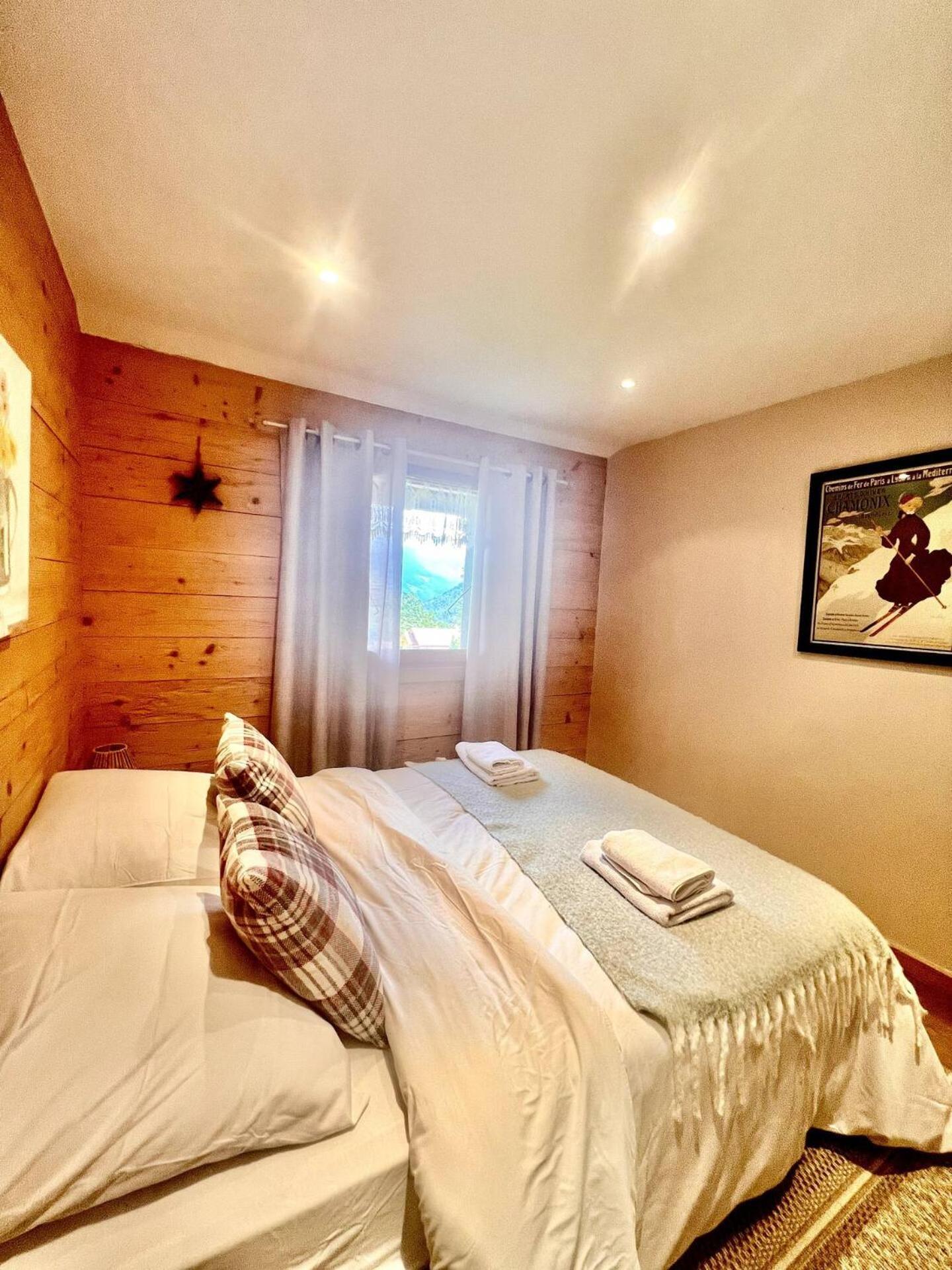 Charming Family Chalet For 8 People, With Private Hot Tub Les Clefs Екстериор снимка
