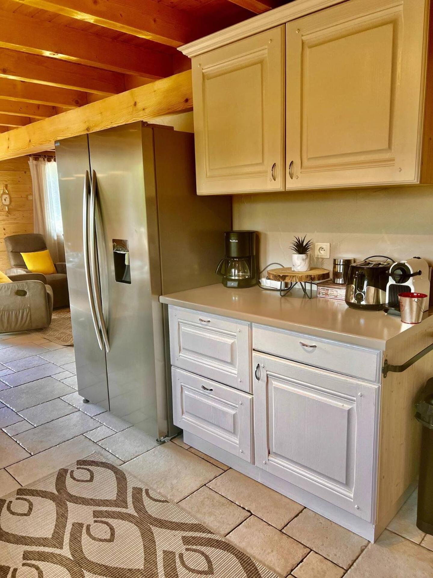 Charming Family Chalet For 8 People, With Private Hot Tub Les Clefs Екстериор снимка